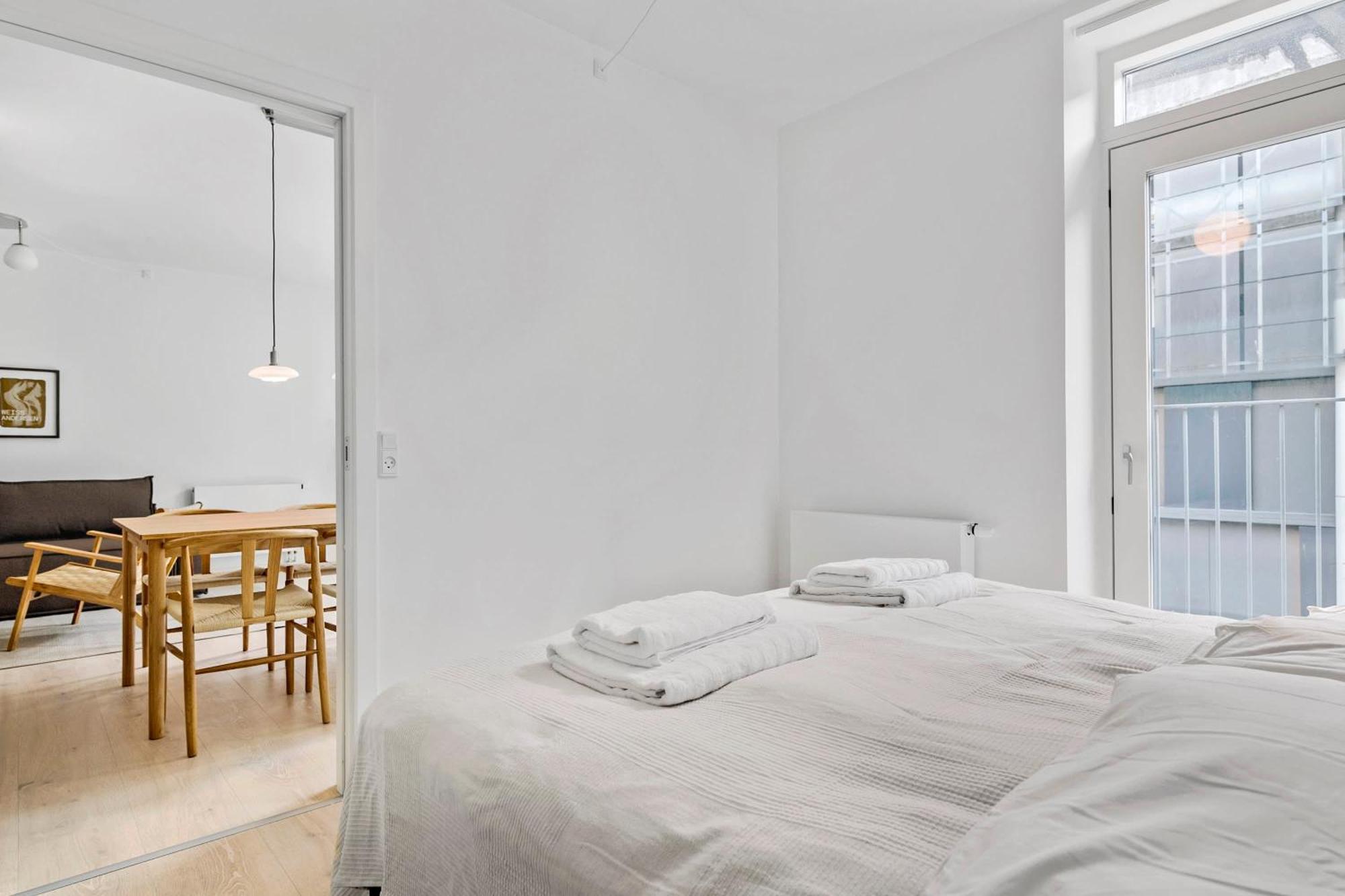 Inner City Grand Suite Århus Exteriör bild