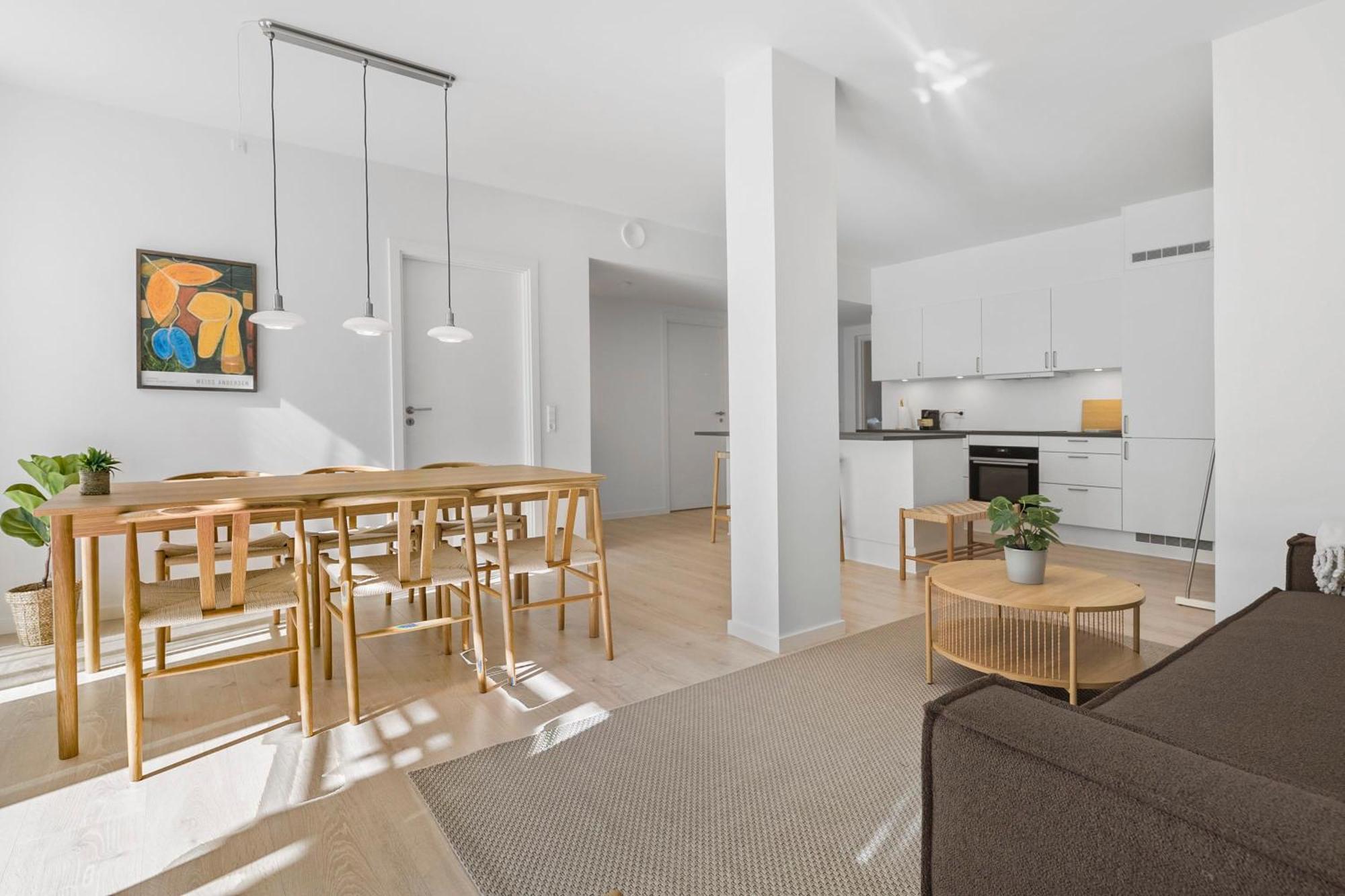 Inner City Grand Suite Århus Exteriör bild